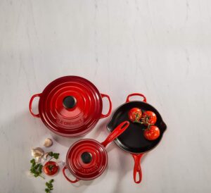 Le Creuset Enameled Cast Iron Signature Iron Handle Skillet